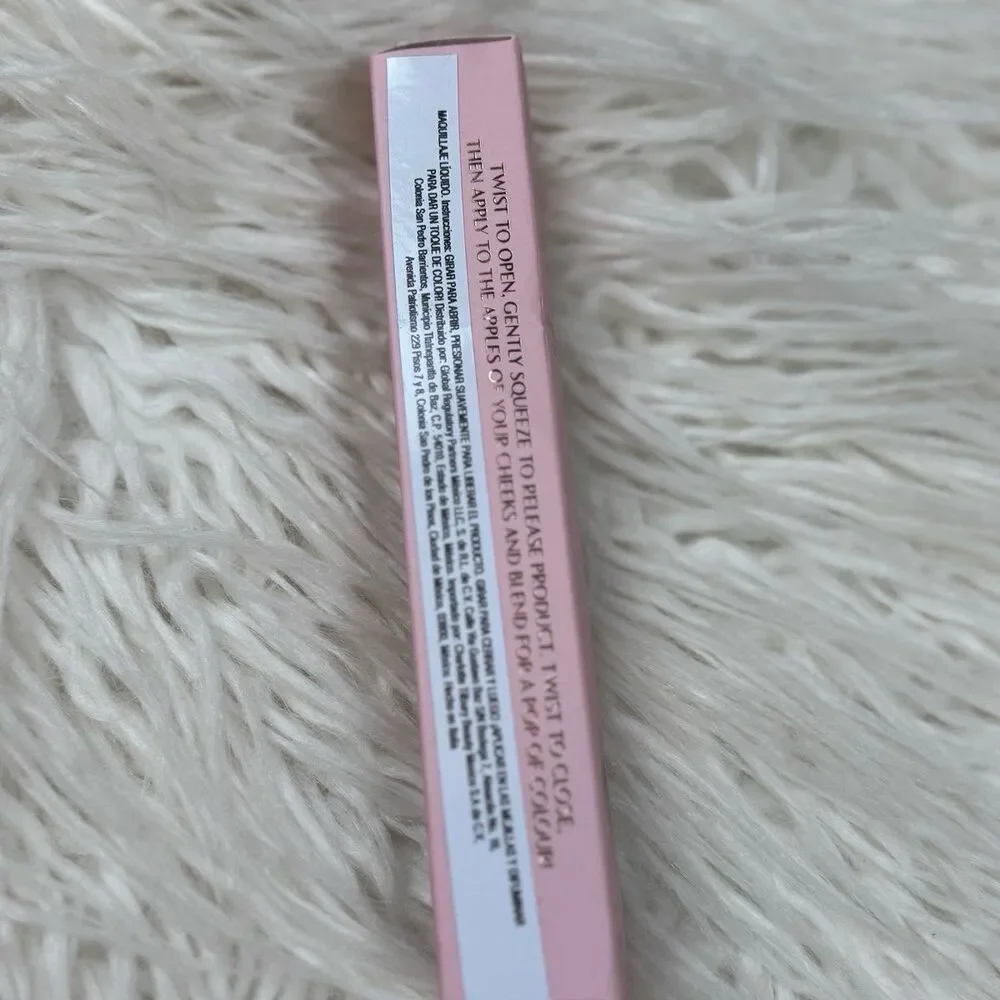 Charlotte Tilbury Matte Beauty Blush Wand Pillow Talk Pink Pop